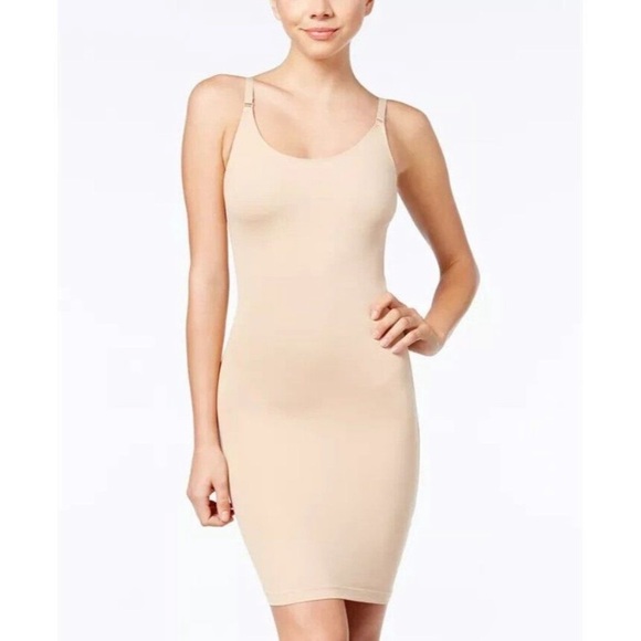 SPANX Other - SPANX by Sara Blakey Hollywood Socialight Slip 2351
